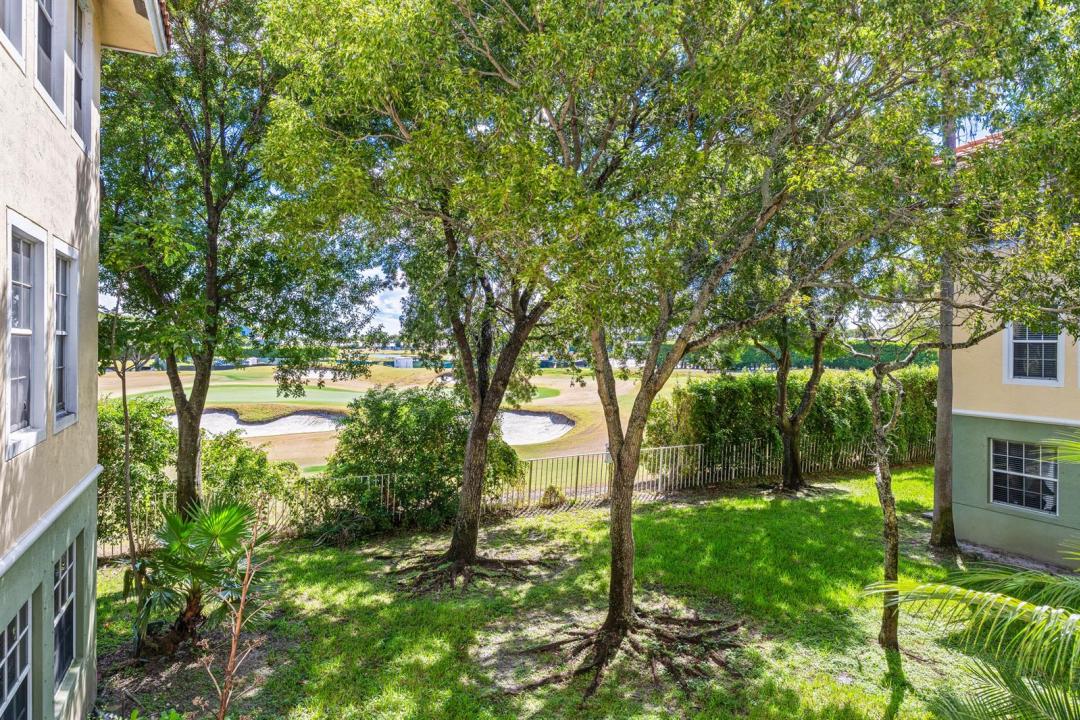 1957 Brandywine Road 302, West Palm Beach, Florida 33409, Stati Uniti