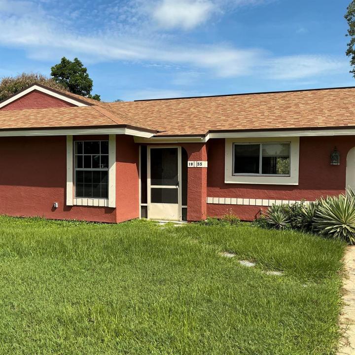 1955 SE TIFFANY Avenue, Port St. Lucie, Floride 34952, États-Unis