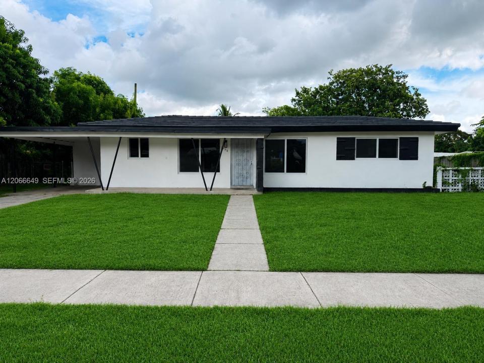 838 Fairway Dr, Plantation, Floride 33317, États-Unis