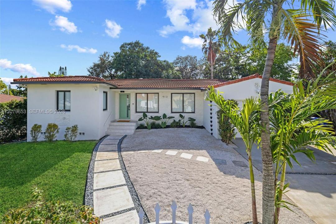 912 NE 82nd St, Miami, Florida 33138, Stati Uniti