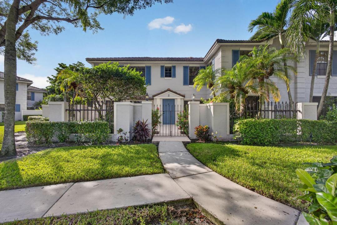 350 Prestwick Circle 2, Palm Beach Gardens, Floride 33418, États-Unis