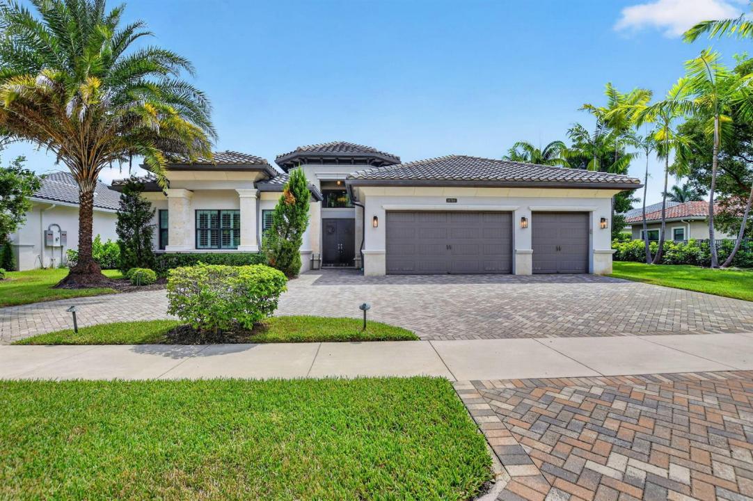 16740 STRASBOURG Lane, Delray Beach, Florida 33446, USA