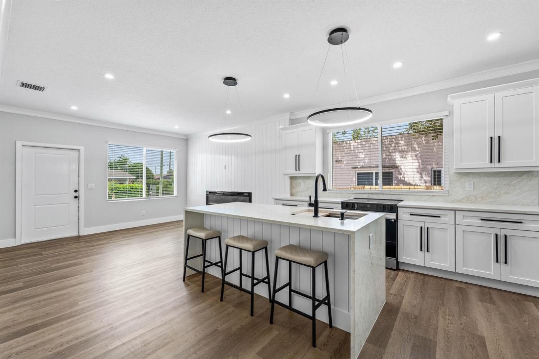 1150 W 25th Street, Riviera Beach, Floride 33404, États-Unis