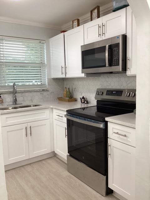 8300 SUNRISE LAKES Boulevard 206, Sunrise, Floride 33322, États-Unis