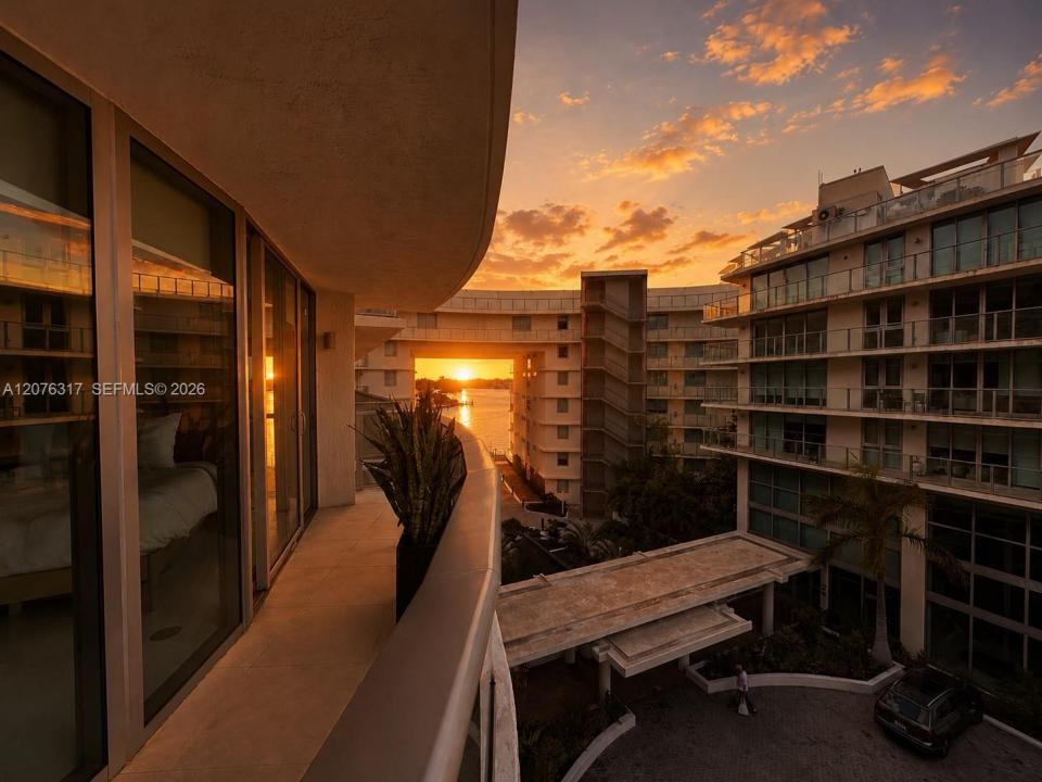 6620 Indian Creek Dr 505, Miami Beach, Florida 33141, USA
