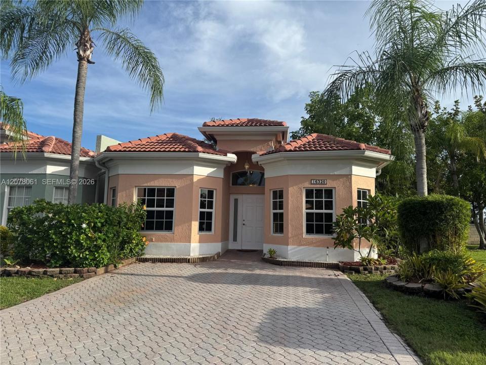 16320 SW 103rd Ter, Miami, Floride 33196, États-Unis