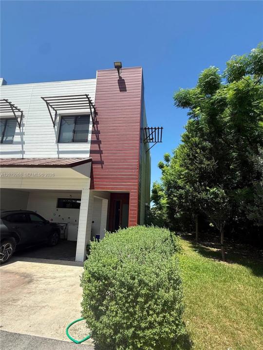 916 NW 8th St 6, Florida City, Florida 33034, Stati Uniti
