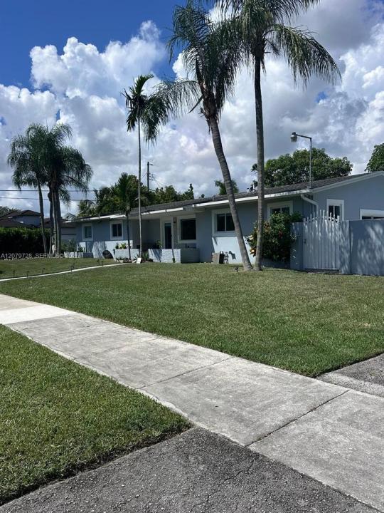 16000 N Miami Ave, Miami, Florida 33169, USA
