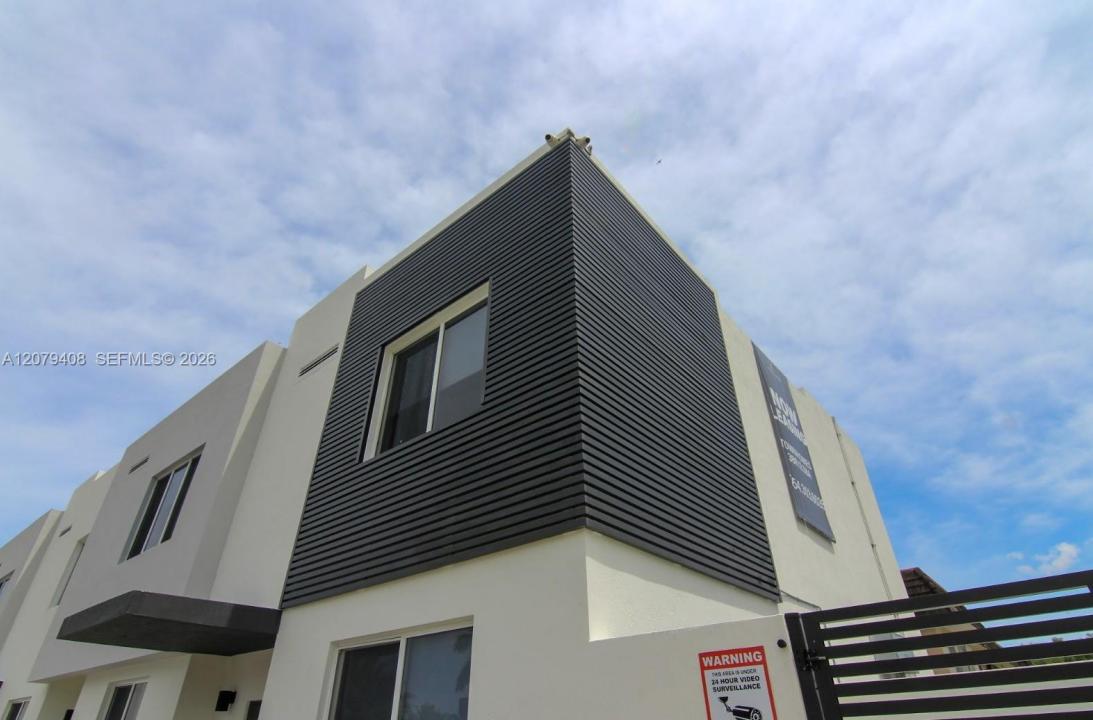 171 NW 158th St 10, Miami, Florida 33169, Stati Uniti