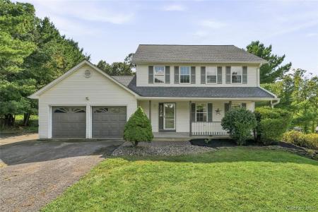 35 Cunningham, Monroe, New York 10950, USA