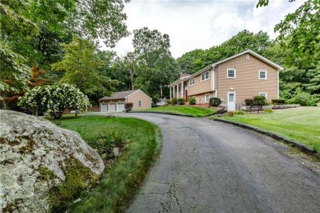 99 Tower Hill Road, Cumberland, Rhode Island 02864, USA