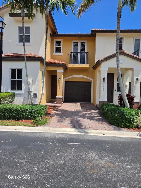 6994 Long Pine Circle, Coconut Creek, Florida 33073, Estados Unidos