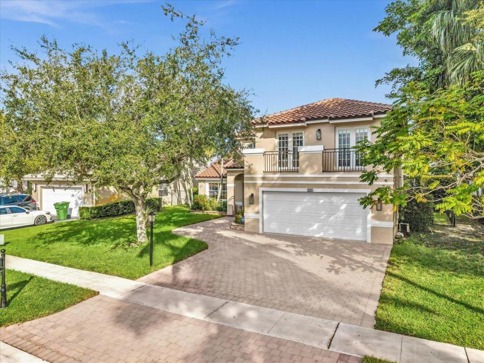 420 NW 188TH Terrace, Pembroke Pines, Floride 33029, États-Unis