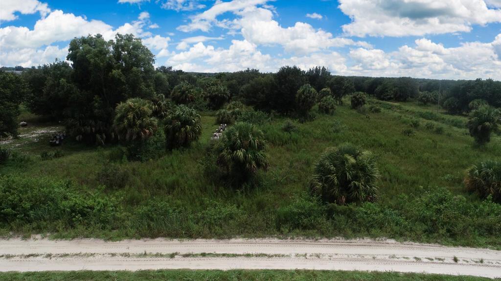 Xx Lot 1880 LOUISE ST NW, Loxahatchee, פלורידה 33470, ארצות הברית של אמריקה