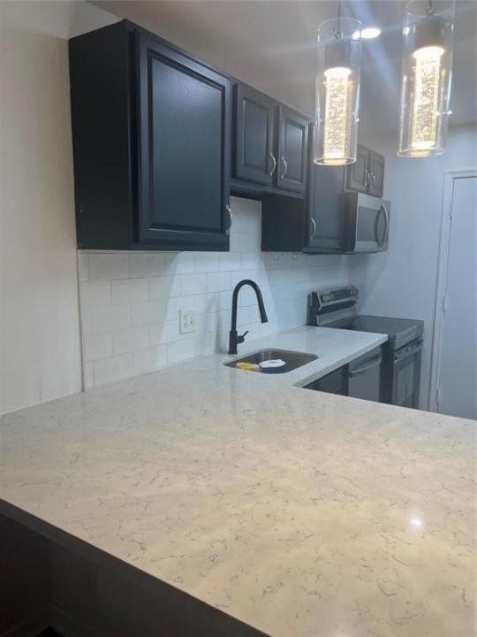 22615 SW 66TH Avenue 206, Boca Raton, Florida 33428, USA