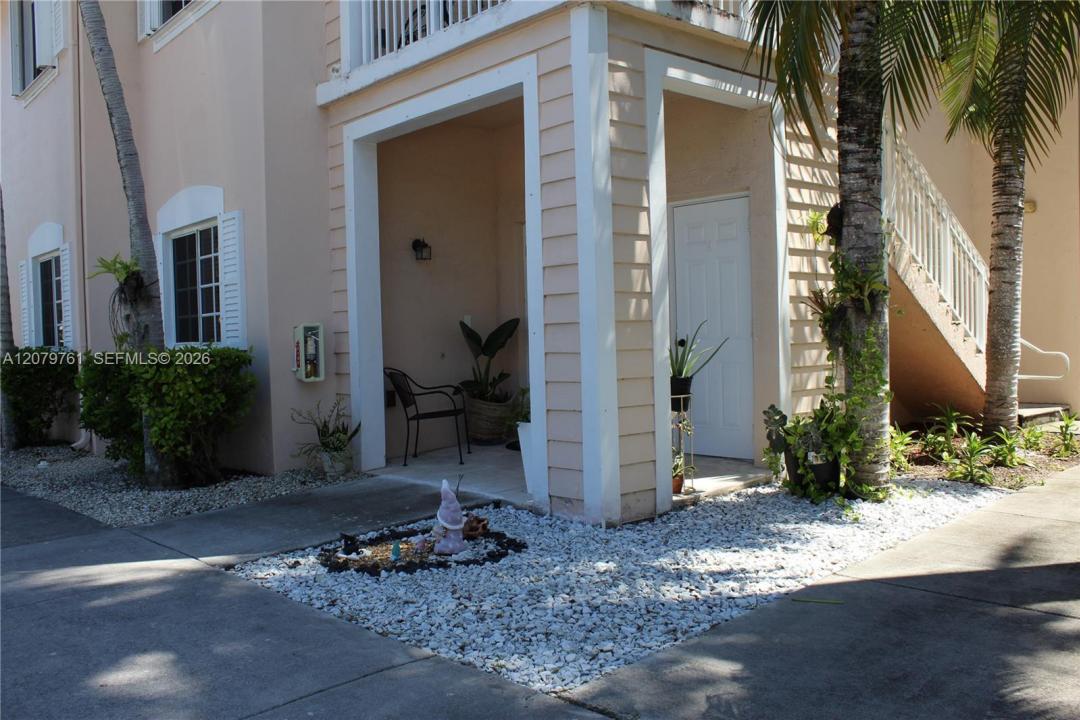 2650 NE 3rd Dr 104, Homestead, Florida 33033, Stati Uniti