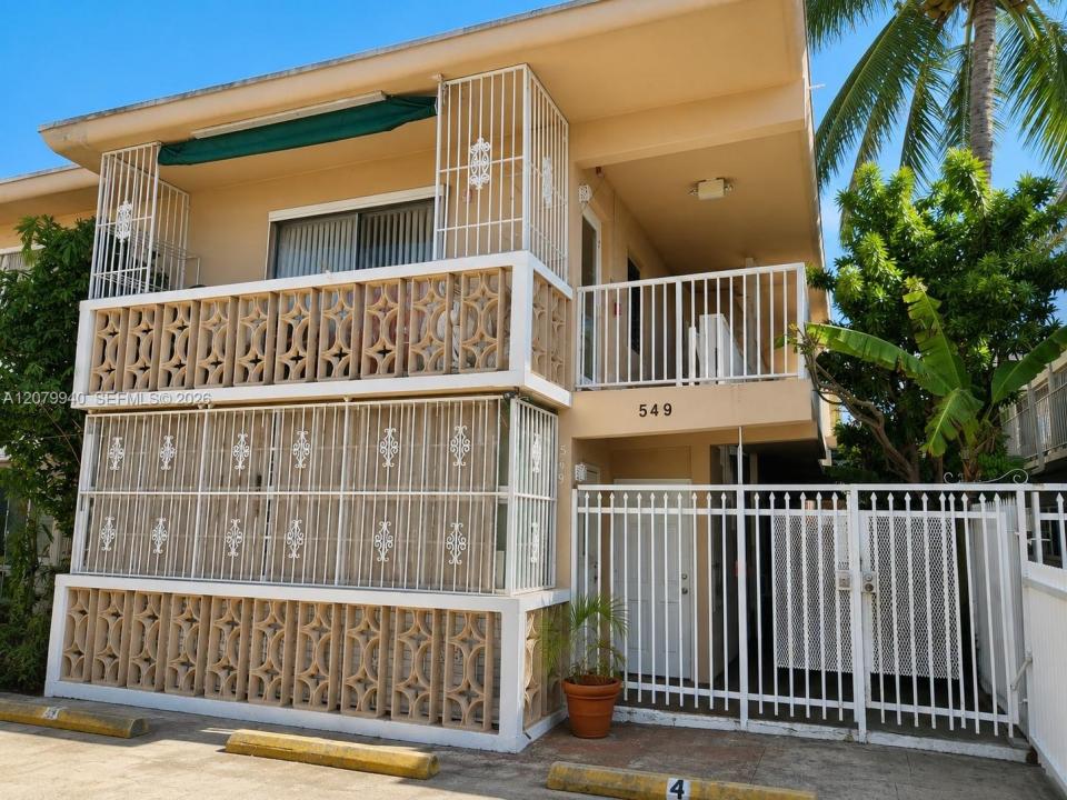 549 Meridian Ave 4, Miami Beach, Floride 33139, États-Unis
