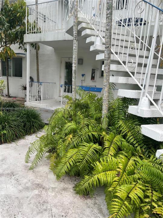 225 SE 16th Ave 5, Fort Lauderdale, Florida 33301, USA