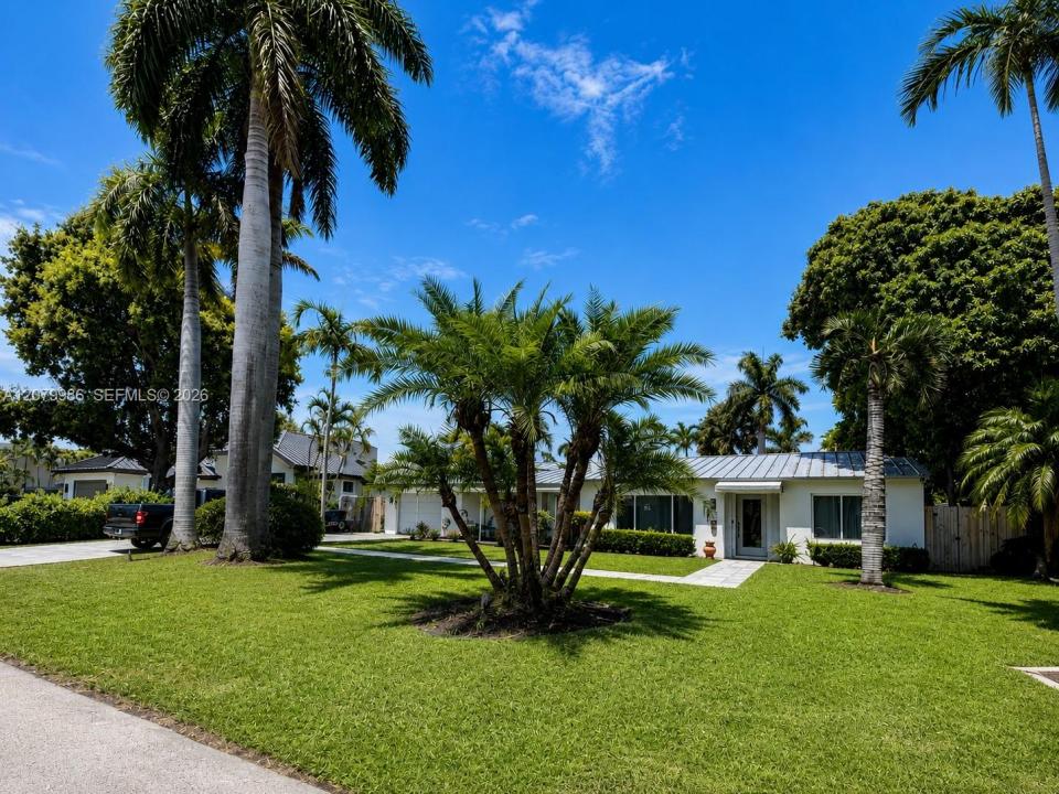 2421 NE 13th St, Fort Lauderdale, Floride 33304, États-Unis
