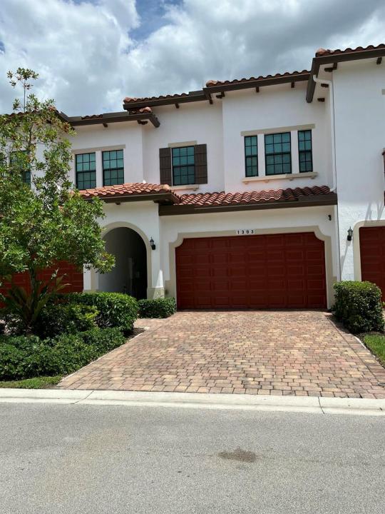 1393 SW 115th Avenue, Pembroke Pines, Floryda 33025, USA