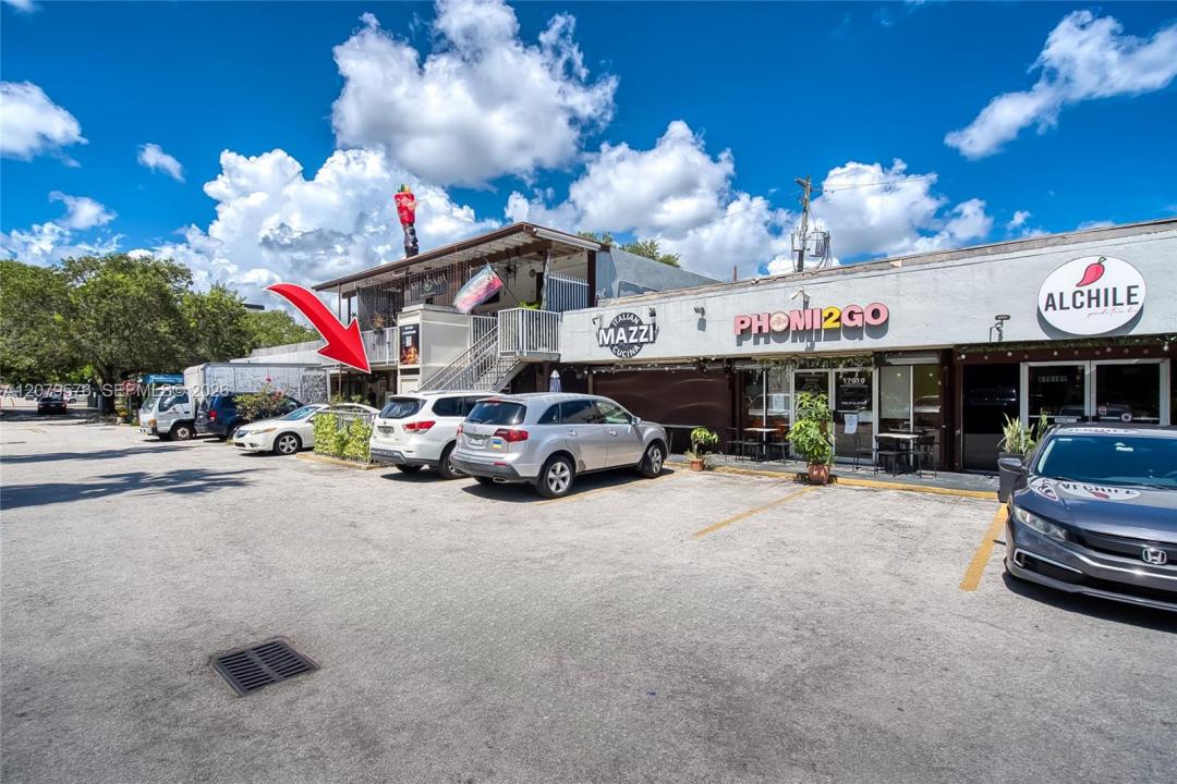 17010 W DIXIE HWY, North Miami Beach, Floride 33160, États-Unis