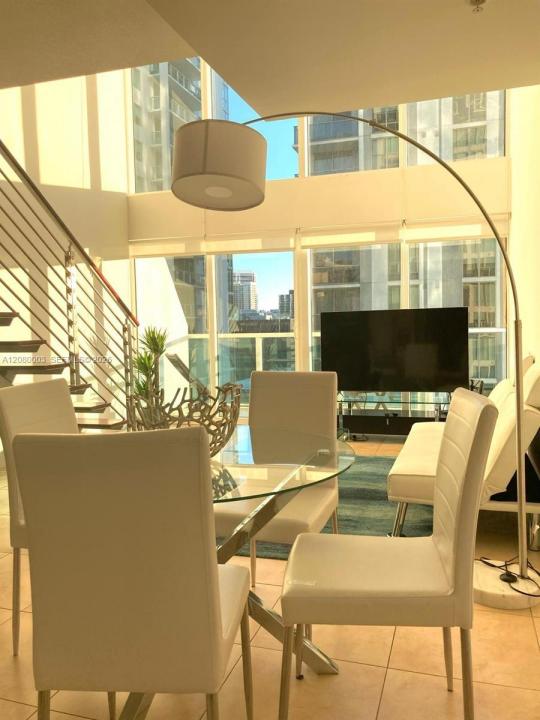 41 SE 5th St 1204, Miami, Floride 33131, États-Unis