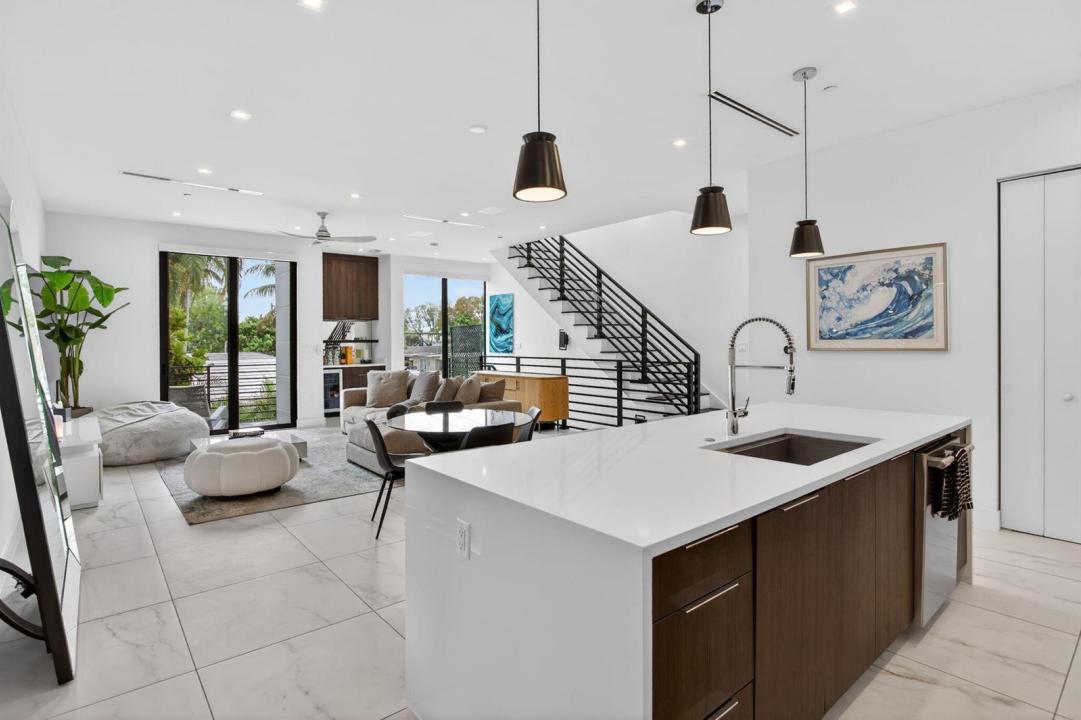 1044 N VICTORIA PARK Road, Fort Lauderdale, Floride 33304, États-Unis