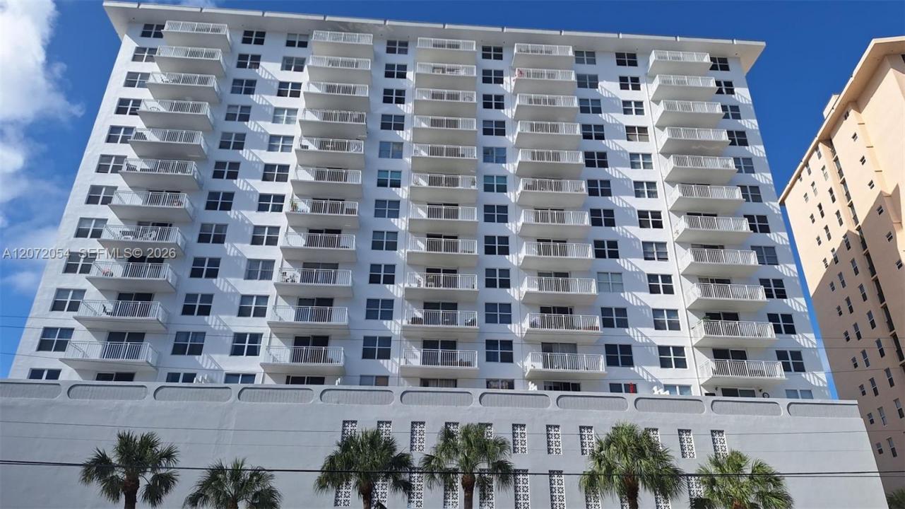 427 Golden Isles Dr 5H, Hallandale Beach, 플로리다 33009, 미국