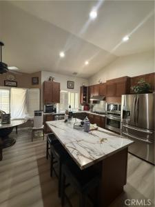 Knoll Vista, Moreno Valley, Kalifornien 92555, USA