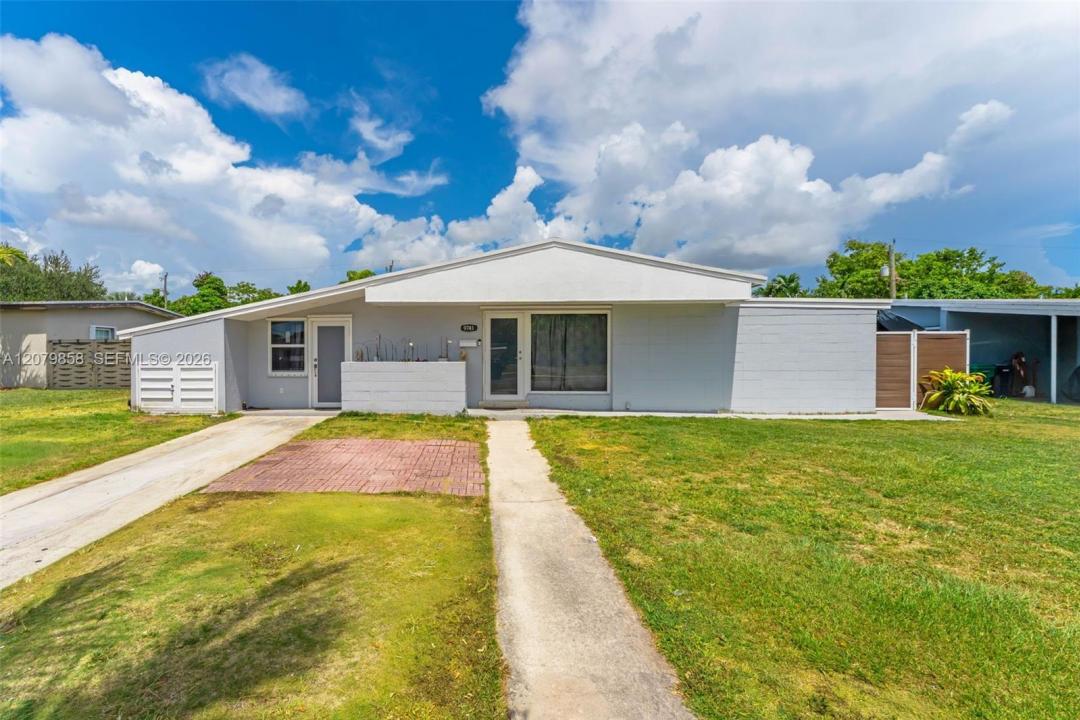 9741 Bahama Dr, Cutler Bay, Floride 33189, États-Unis