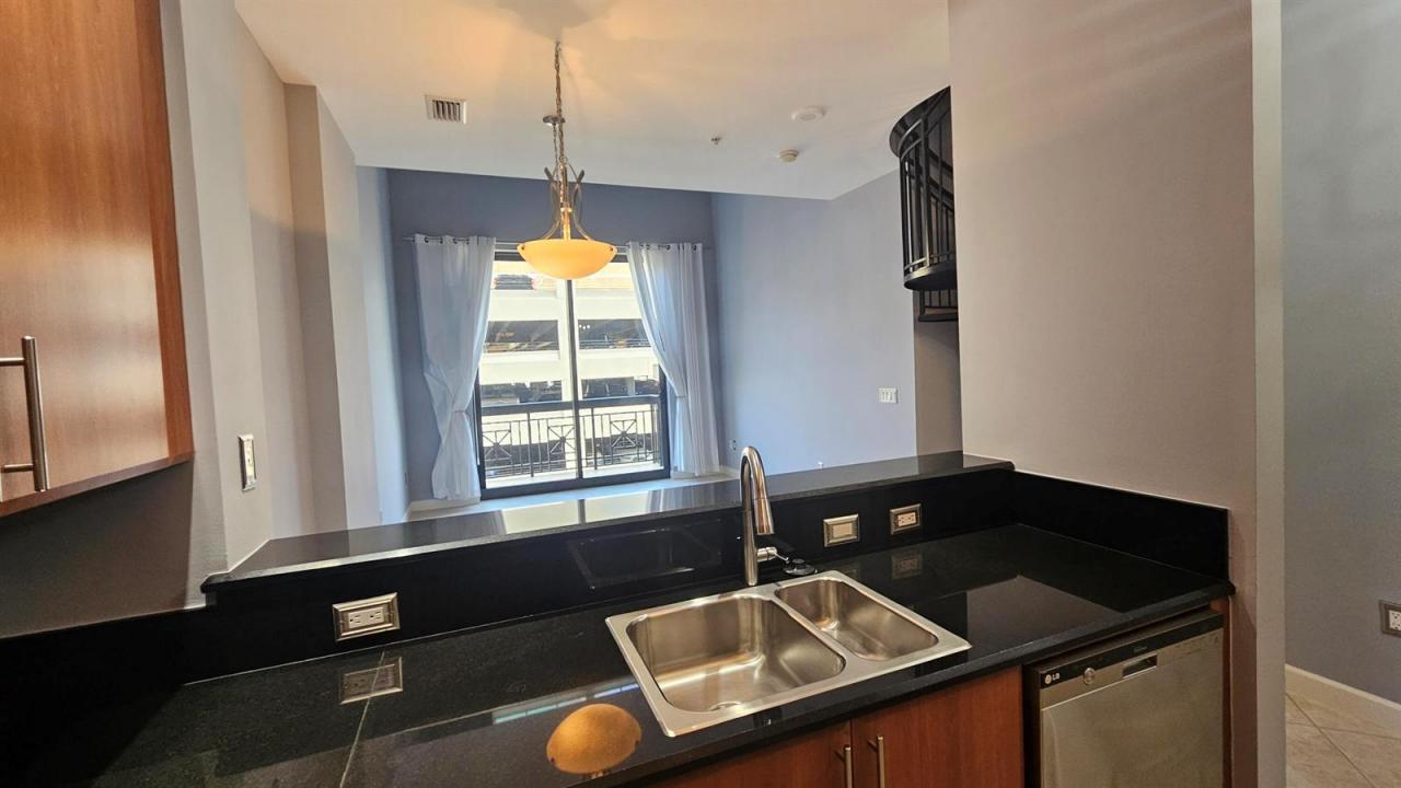 801 S Olive Avenue 418, West Palm Beach, Floride 33401, États-Unis