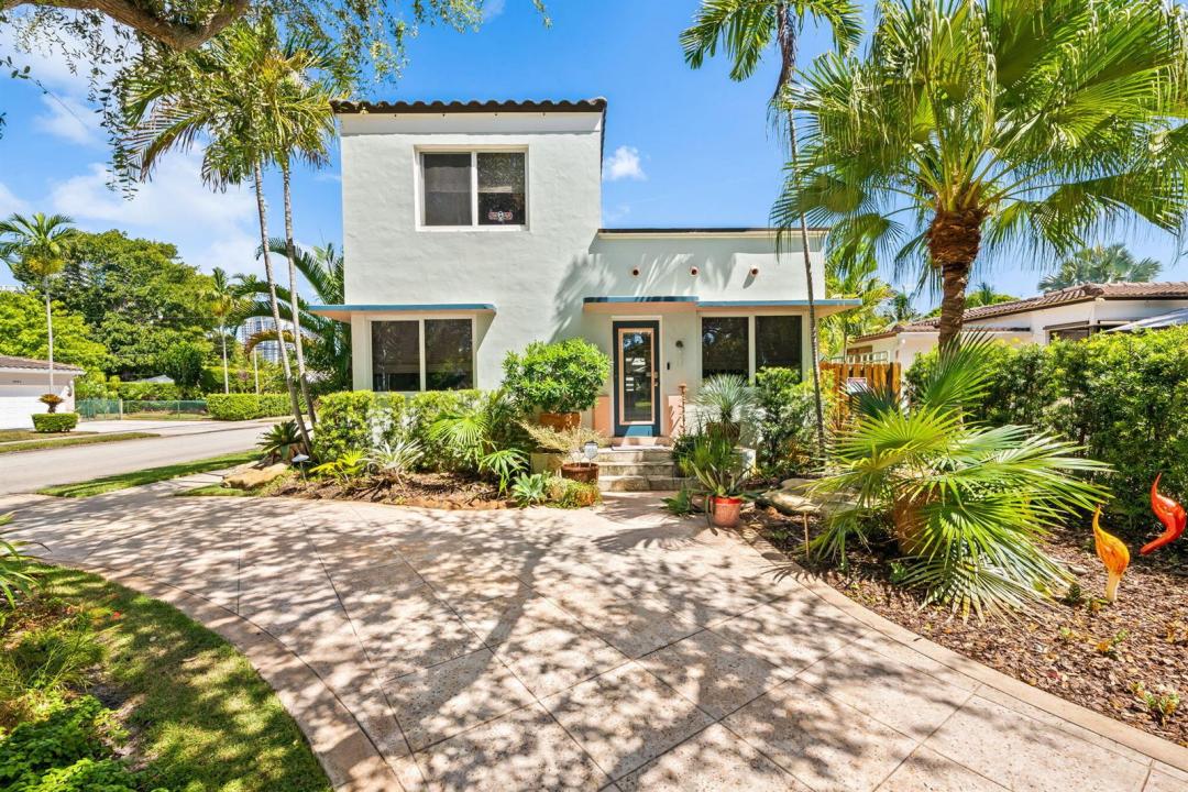 1555 MONROE Street, Hollywood, Florida 33020, USA