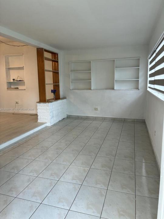 601 Oriole Ave, Miami Springs, Floride 33166, États-Unis