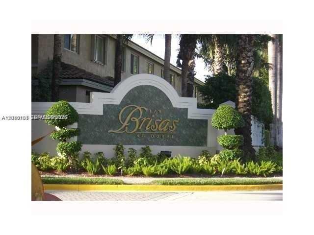 5737 NW 114th Path 111, Doral, Floride 33178, États-Unis