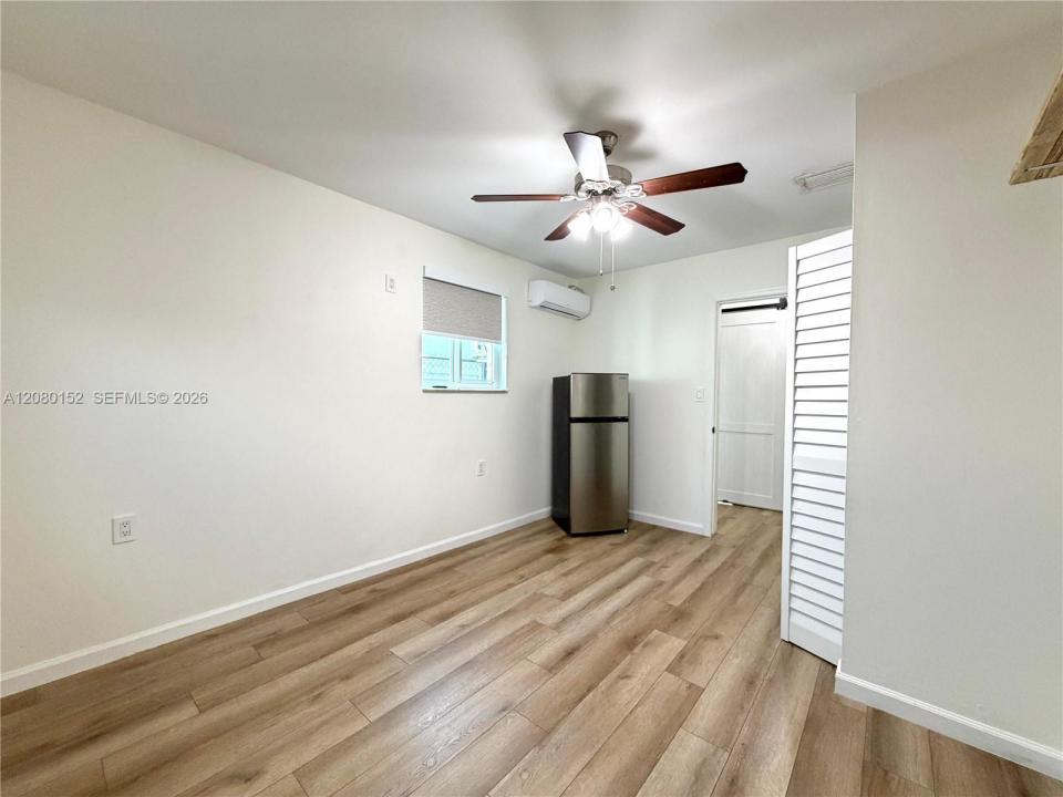 2625 SW 67th Ave Efficiency, Miami, Florida 33155, USA