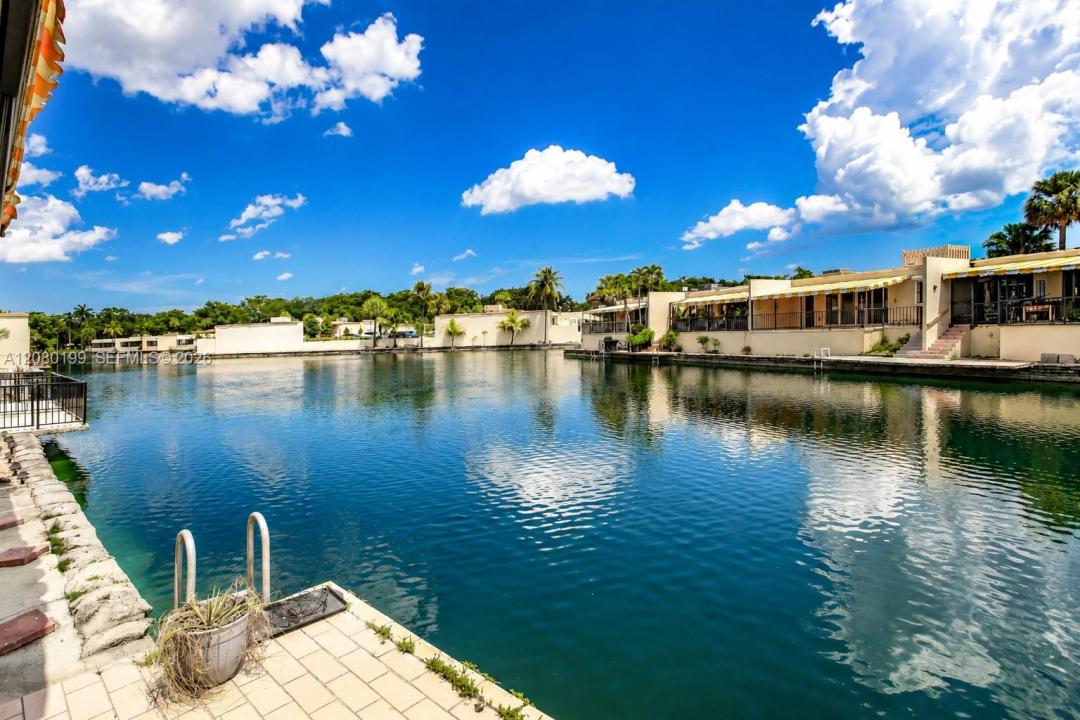 7020 Crown Gate Dr 7020, Miami Lakes, Florida 33014, Estados Unidos