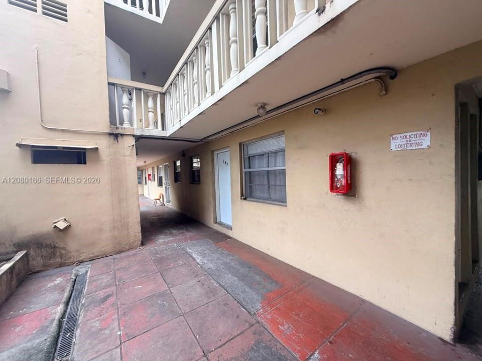 5391 W 22nd Ct 205, Hialeah, 플로리다 33016, 미국