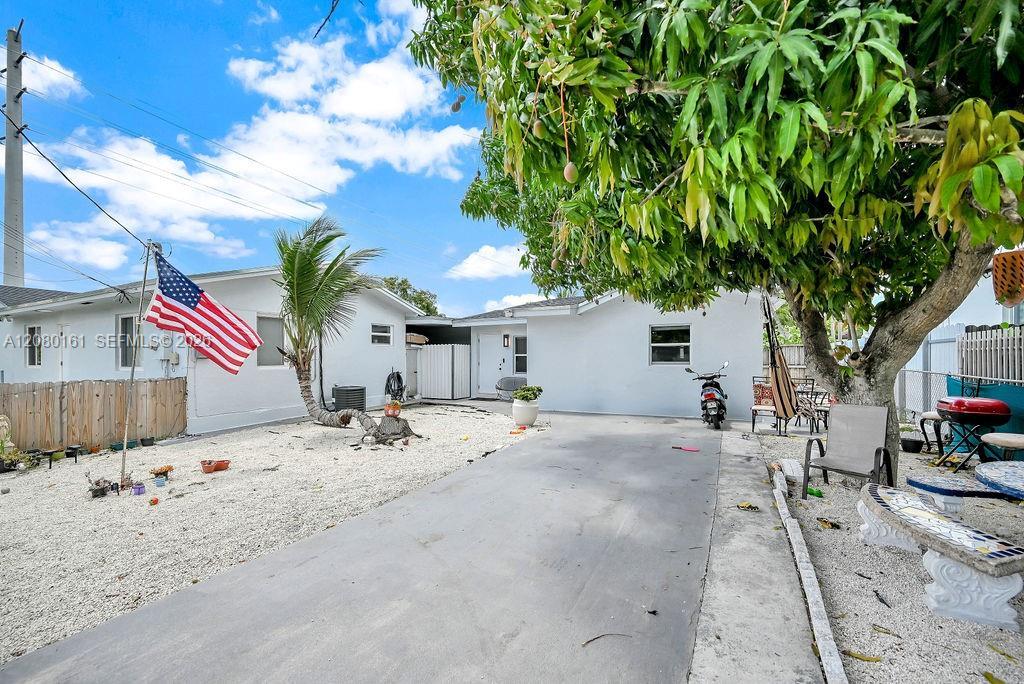 6501 SW 4th St B, Miami, فلوريدا 33144, الولايات المتحدة