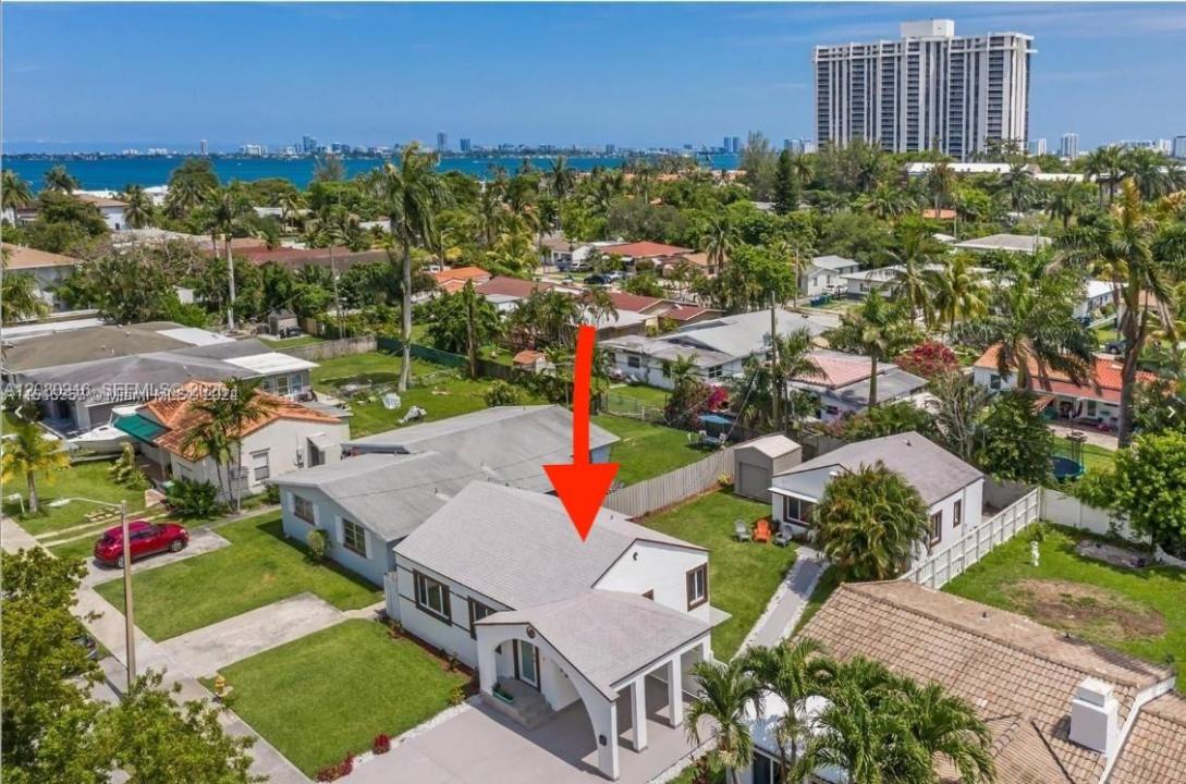 1526 NE 110th St A, Miami, Florida 33161, Stati Uniti