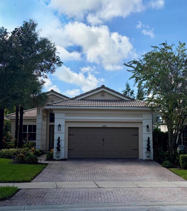 12200 NW 77TH Manor, Parkland, Florida 33076, USA
