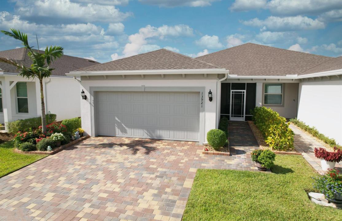 13921 SW GINGERLINE Drive, Port St. Lucie, Floride 34987, États-Unis