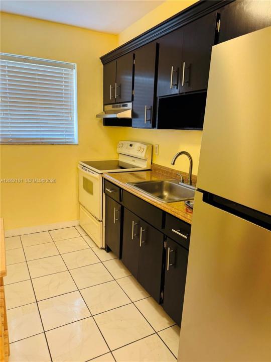 7340 NW 37th St 1-4, Davie, Floride 33024, États-Unis