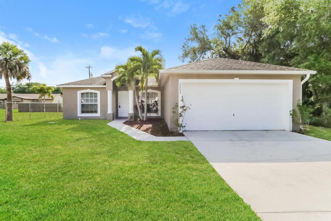 2257 SW MATHESON Terrace, Port St. Lucie, Florida 34953, USA