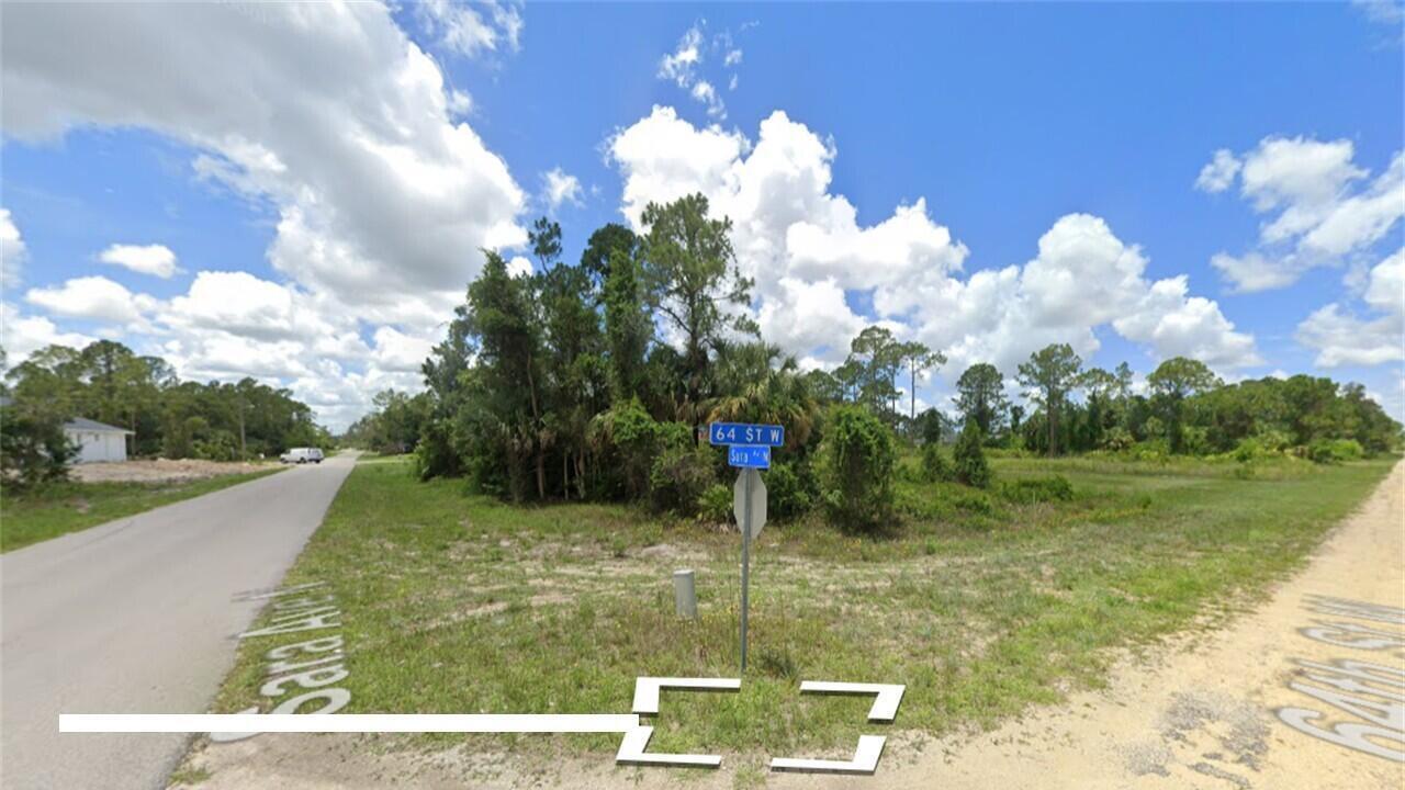 3500 64th W Street, Lehigh Acres, Floryda 33971, USA
