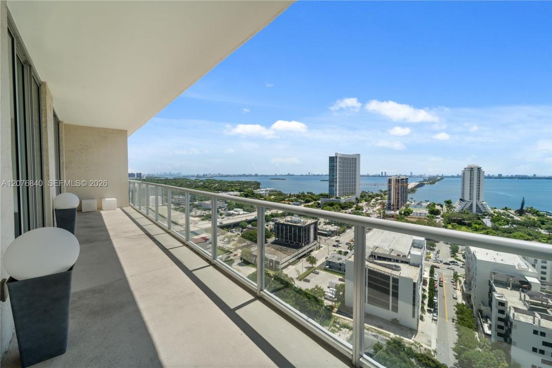 3470 E Coast Ave H2210, Miami, Florida 33137, USA