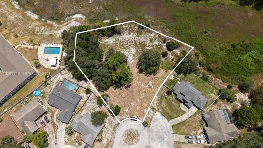 0 PORT CT, Spring Hill, Floride 34606, États-Unis