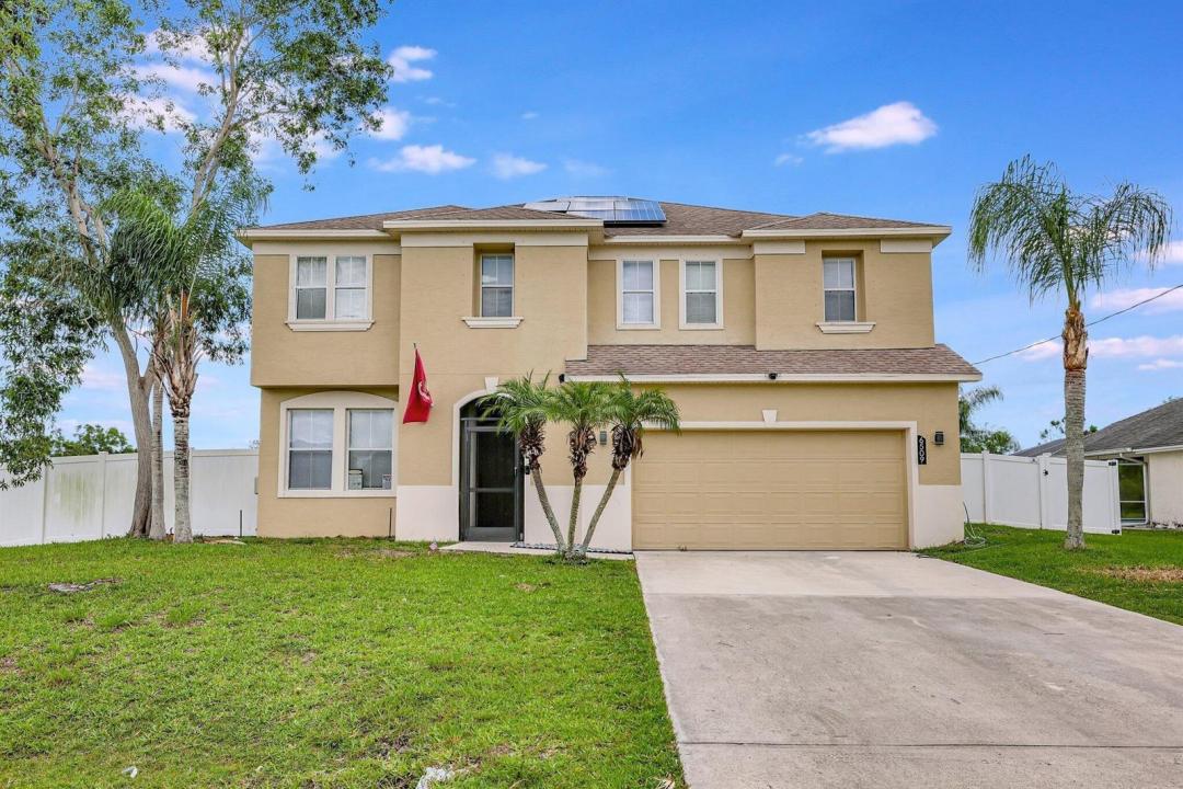 6509 NW OMEGA Road, Port St. Lucie, Floryda 34983, USA