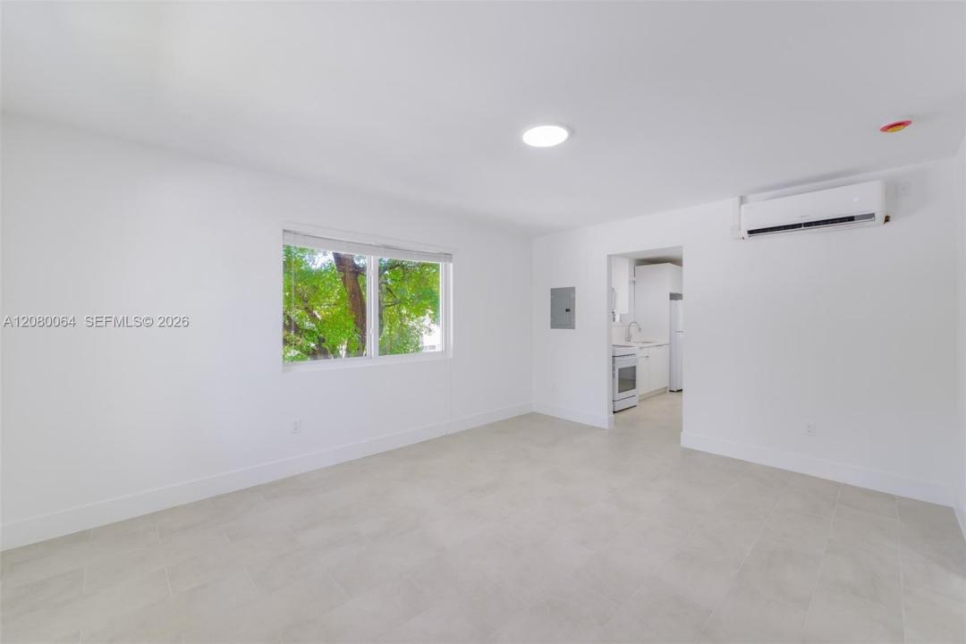 505 SW 7th Ct 5, Miami, Florida 33130, Stati Uniti