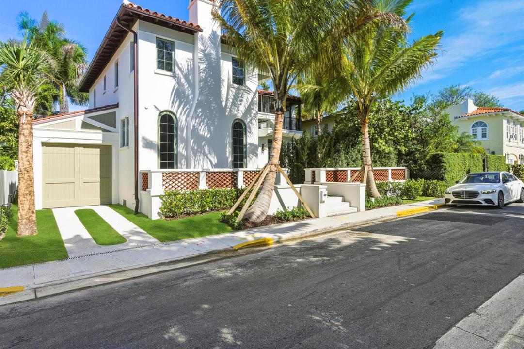 259 OLEANDER Avenue, Palm Beach, Florida 33480, USA