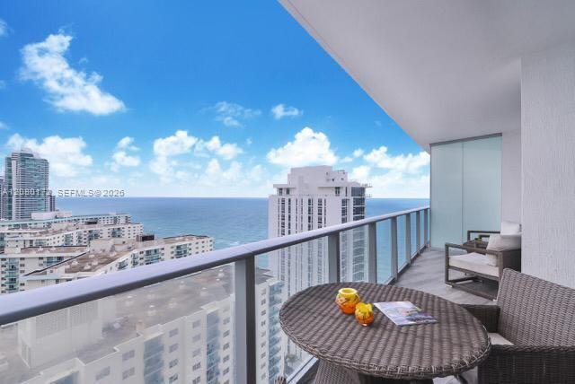4111 S Ocean Dr 2010, Hollywood, Floride 33019, États-Unis